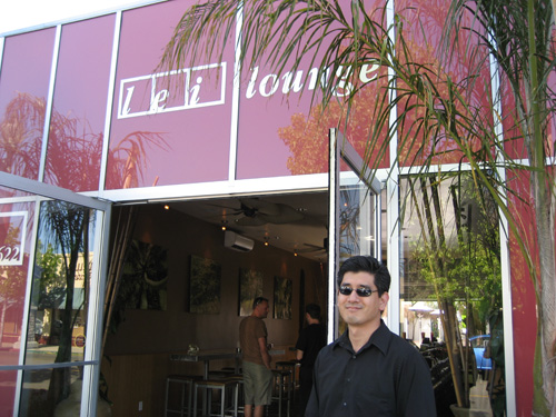 lei.jpg
